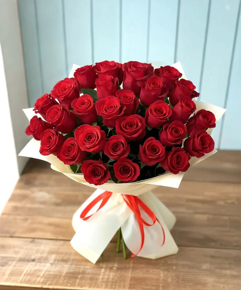 Букет 29 Красных роз в Тарногском Городке