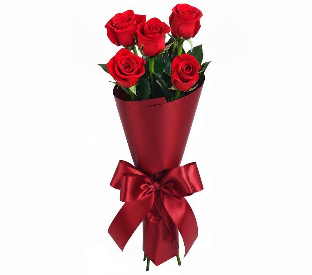 Букет 5 Красных роз Эдлесс Лав в Тарногском Городке
