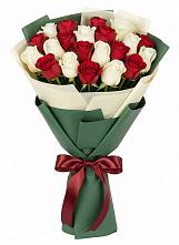 Букет Микс из красных и белых роз #REPLACE_PRED# Тарногском Городке