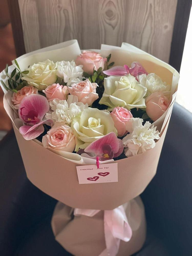 Букет цветов из: Орхидеи, Розы и Гвоздики в Тарногском Городке