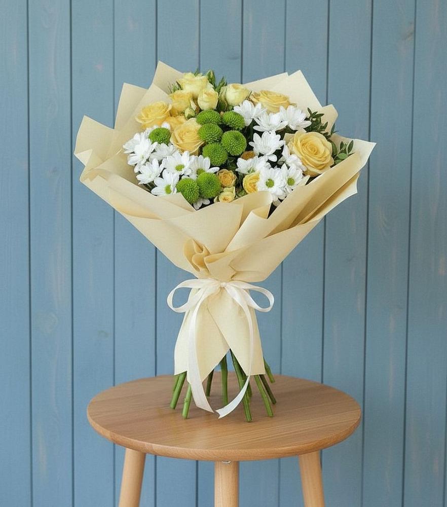 Букет цветов из: Хризантемы и Розы в Тарногском Городке