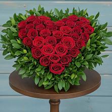 Цветочная композиция из Розы в виде сердца в Тарногском Городке