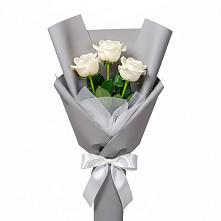 Букет 3 белые розы в Тарногском Городке