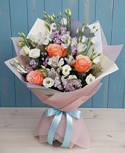 Букет цветов из:  Лизиантусы, Розы, Альстромерии и Гипсофила #REPLACE_PRED# Тарногском Городке