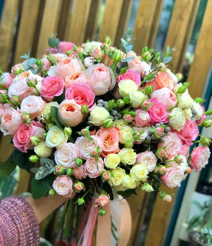 Букет цветов из: Розы в Тарногском Городке