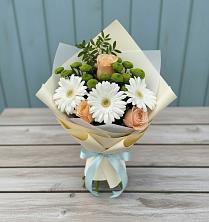 Букет цветов из:  Герберы, Розы и Хризантемы в Тарногском Городке