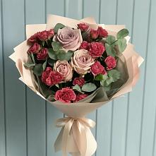 Букет цветов из:  Гвоздики и Розы в Тарногском Городке