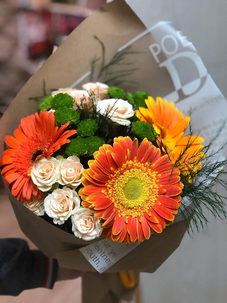 Букет цветов из: Герберы, Хризантемы и Розы в Тарногском Городке