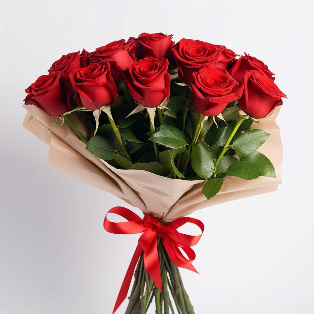 Букет 11 Красных роз Эдлесс Лав в Тарногском Городке