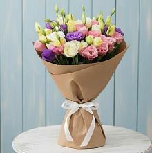 Букет цветов из:  Лизиантусы #REPLACE_PRED# Тарногском Городке