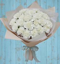 Букет цветов из:  Гвоздики в Тарногском Городке