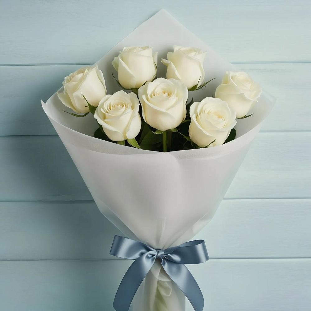Букет 7 Белых роз Эдлесс Лав в Тарногском Городке